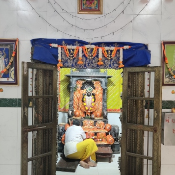 The Shrine inside the Balaji temple which has an islamic facade on the exterior.